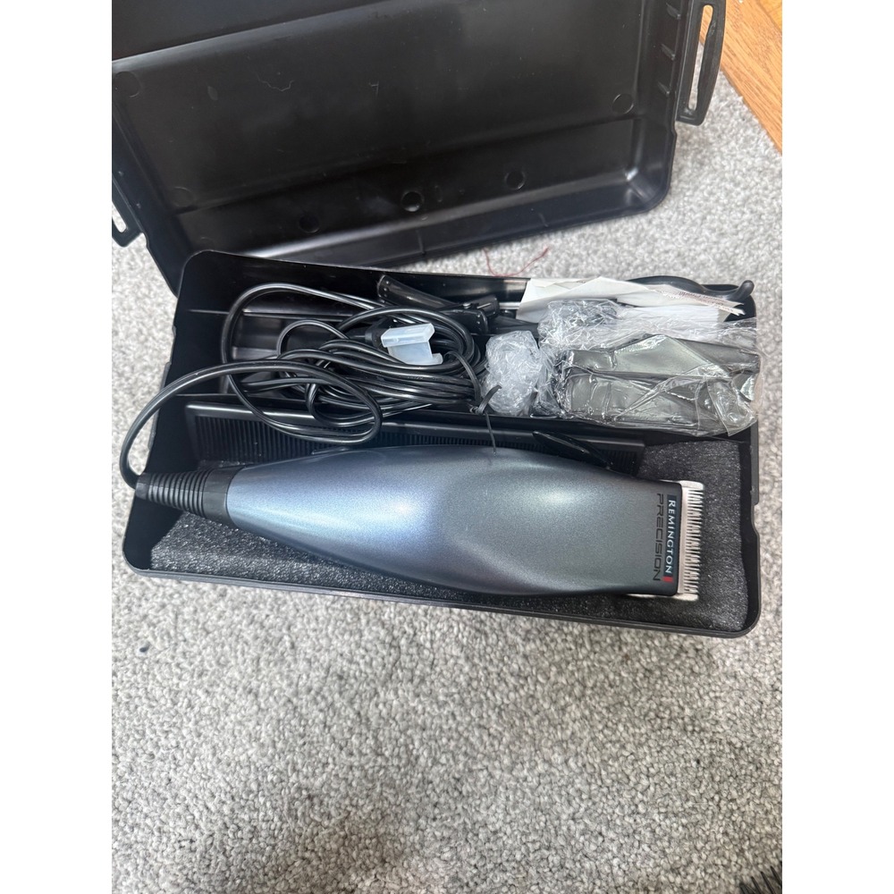 Remington Precision Hair Clipper Model HC-912 Corded Electric Trimmer with Case